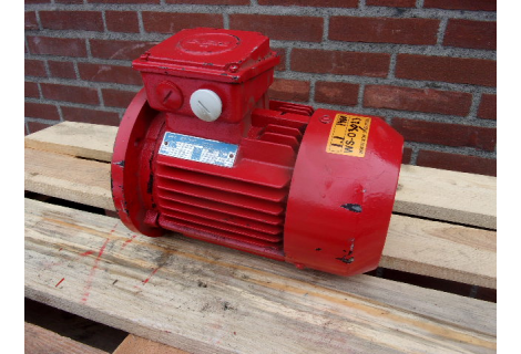 .1,1 KW  1400 RPM AS 24 mm. Used.